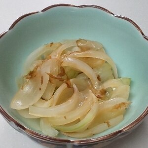 レンジで簡単！玉ねぎのおかか酢醤油和え